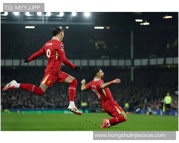 2018年英超经典对决曼城与利物浦的激烈较量回顾与分析 2018年英超经典对决曼城与利物浦的激烈较量回顾与分析