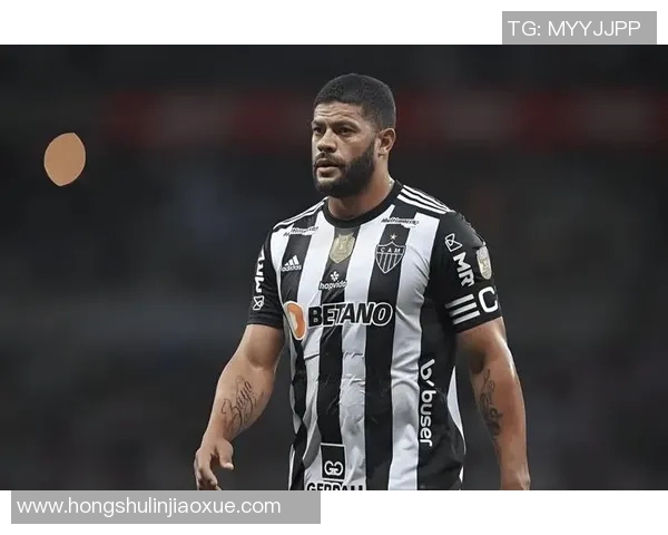 圣洛伦索与竞技的激烈对决揭示了足球战术的博弈与激情的碰撞 圣洛伦索与竞技的激烈对决揭示了足球战术的博弈与激情的碰撞